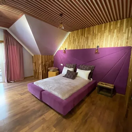 Four Seasons In Carpathians Hotel *