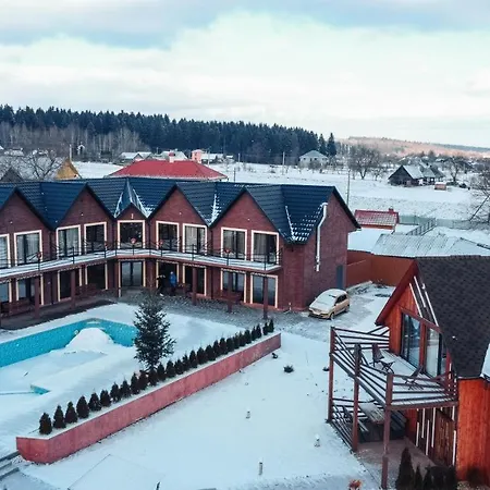 Four Seasons In Carpathians Отель *