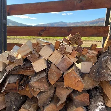 Hotel Four Seasons In Carpathians