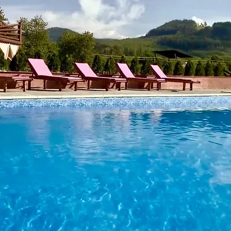Four Seasons In Carpathians Отель