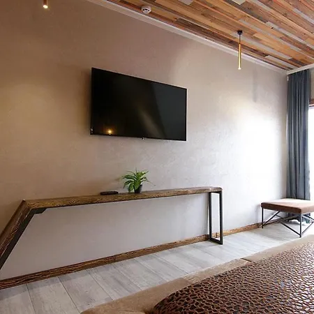 Four Seasons In Carpathians Myhove