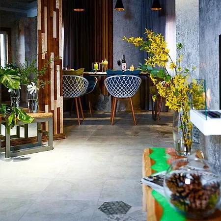 Four Seasons In Carpathians Hotel *