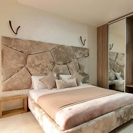 Hotel Four Seasons In Carpathians