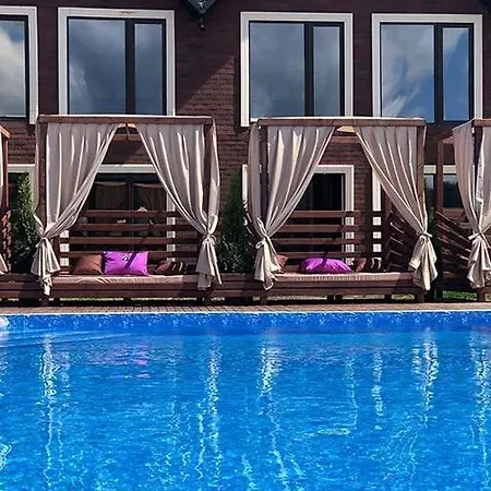 Four Seasons In Carpathians Hotel *