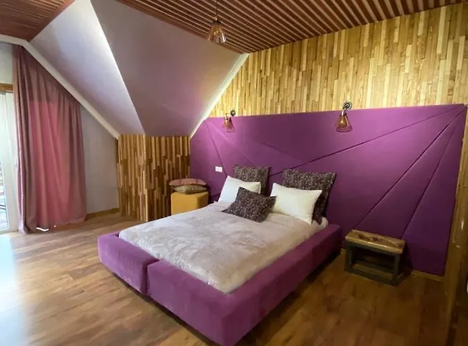 Four Seasons In Carpathians Hotell *