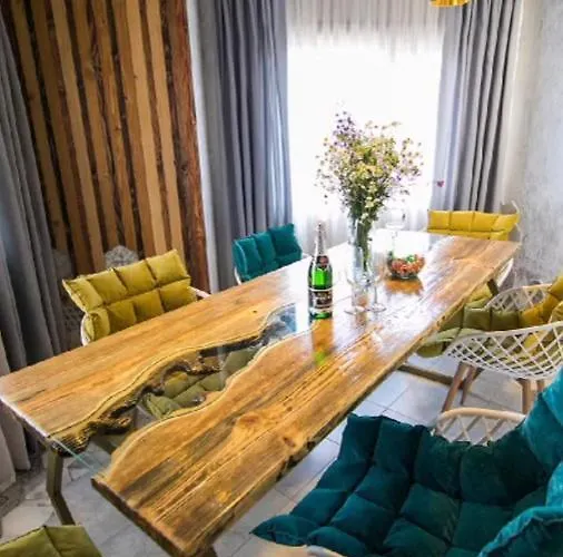 Hotell Four Seasons In Carpathians *