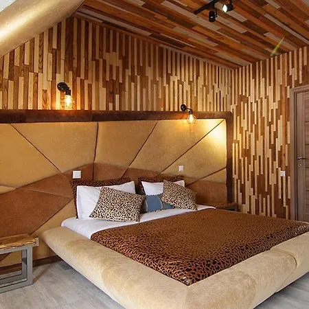 Hotel Four Seasons In Carpathians Myhowe